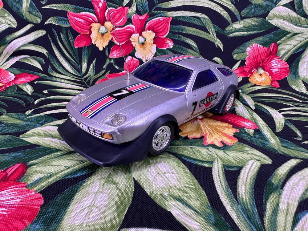 Vintage Radio Shack RC Porsche 928 Martini 7 1980 NOT TESTED